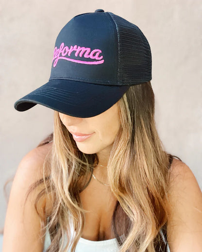 Reforma Trucker Hat